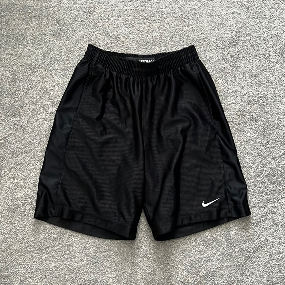 Nike - Basketball Shorts